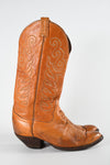 Vintage 1960s 10D Brown Leather Cowboy Heeled Boots | by Tony Lama