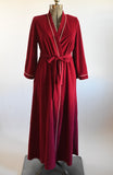 Vintage 1970s Medium Maroon Red Fleece Robe | by Vanity Fair