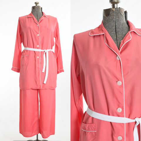 vintage 1940s pink white trimmed long sleeve loungewear pajama set shown left image on dress form and close up of bodice right image with white background