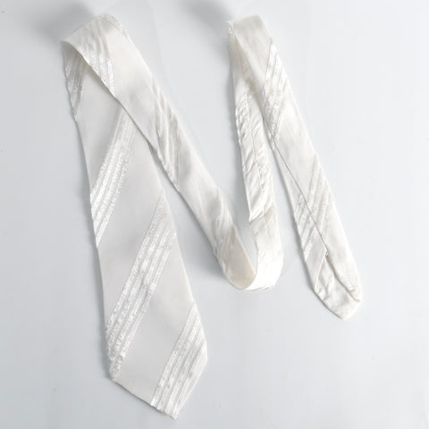 vintage 1920s 1930s white striped necktie cravat